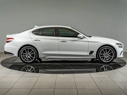 Used 2022 Genesis G70 3.3T AWD/4WD image 4