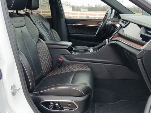 Used 2022 Jeep Grand Cherokee Summit w/ Advanced Protech Group IV image 50