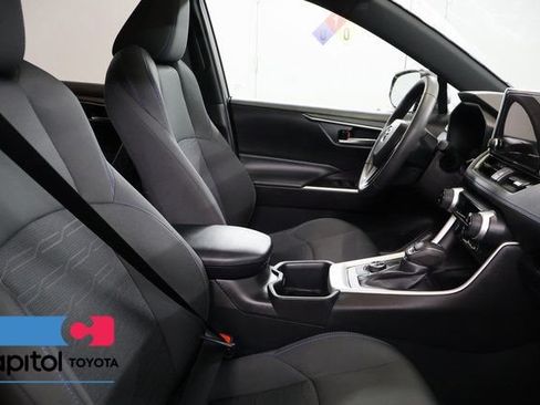 Certified 2025 Toyota RAV4 SE w/ Convenience Package AWD/4WD image 28