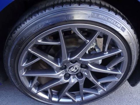 Certified 2025 Toyota Camry XLE FWD image 9