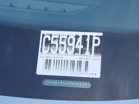 Used 2022 Volkswagen Tiguan SE R-Line image 28