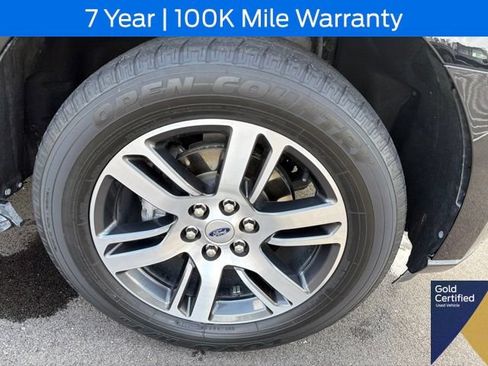 Used 2023 Ford Expedition Limited AWD/4WD image 6