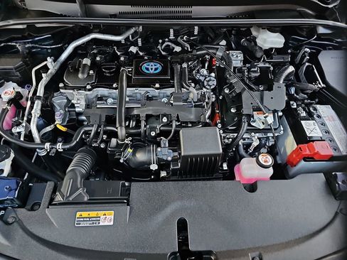 Certified 2024 Toyota Corolla SE FWD image 21