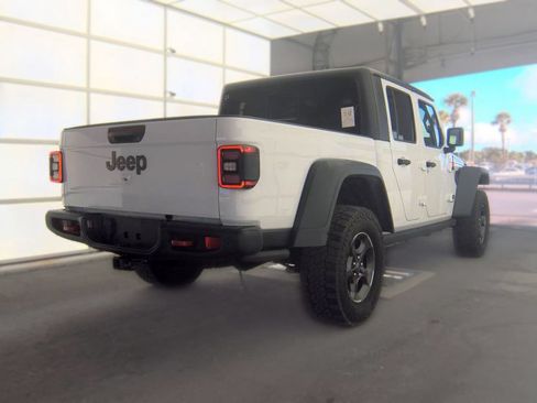Used 2021 Jeep Gladiator Rubicon w/ Cold Weather Group AWD/4WD image 2