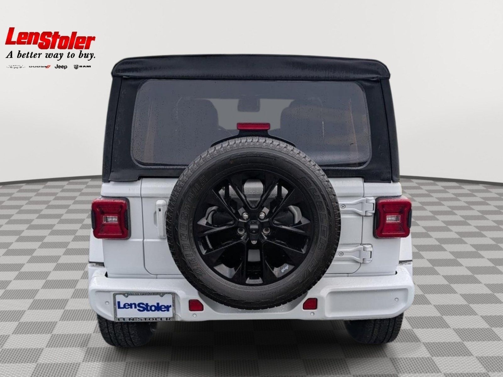 Used 2022 Jeep Wrangler Unlimited Sahara AWD/4WD image 5