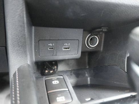 Used 2024 Nissan Kicks SR w/ Exterior Package image 14