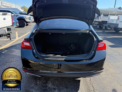 Used 2022 Chevrolet Malibu RS image 18