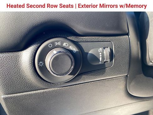 Used 2024 Dodge Durango GT image 18