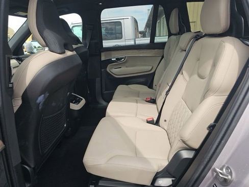 Used 2026 Volvo XC90 B6 Plus AWD/4WD image 15