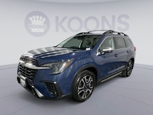 Used 2023 Subaru Ascent Limited w/ Technology Package image 1