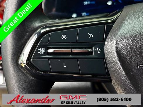 Used 2025 Chevrolet Equinox RS w/ Safety and Technology Package FWD image 21