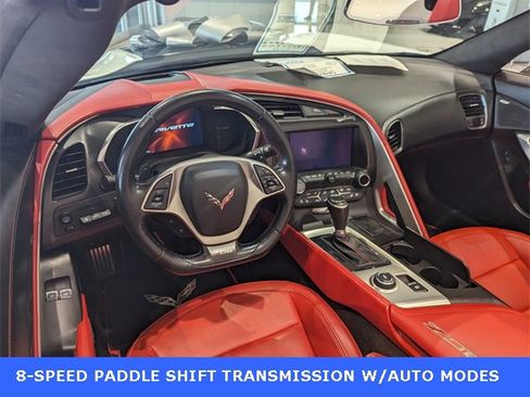 Used 2015 Chevrolet Corvette Z06 w/ 3LZ Preferred Equipment Group image 7