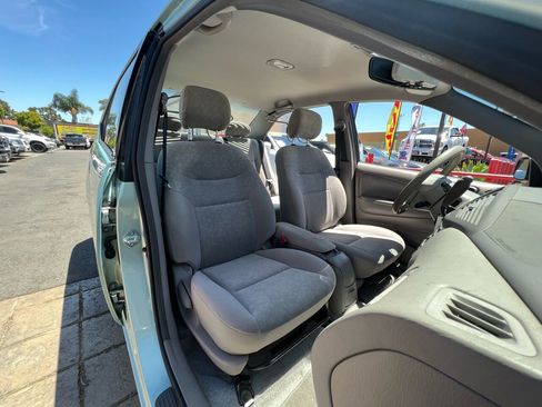 Used 2002 Toyota Prius image 12