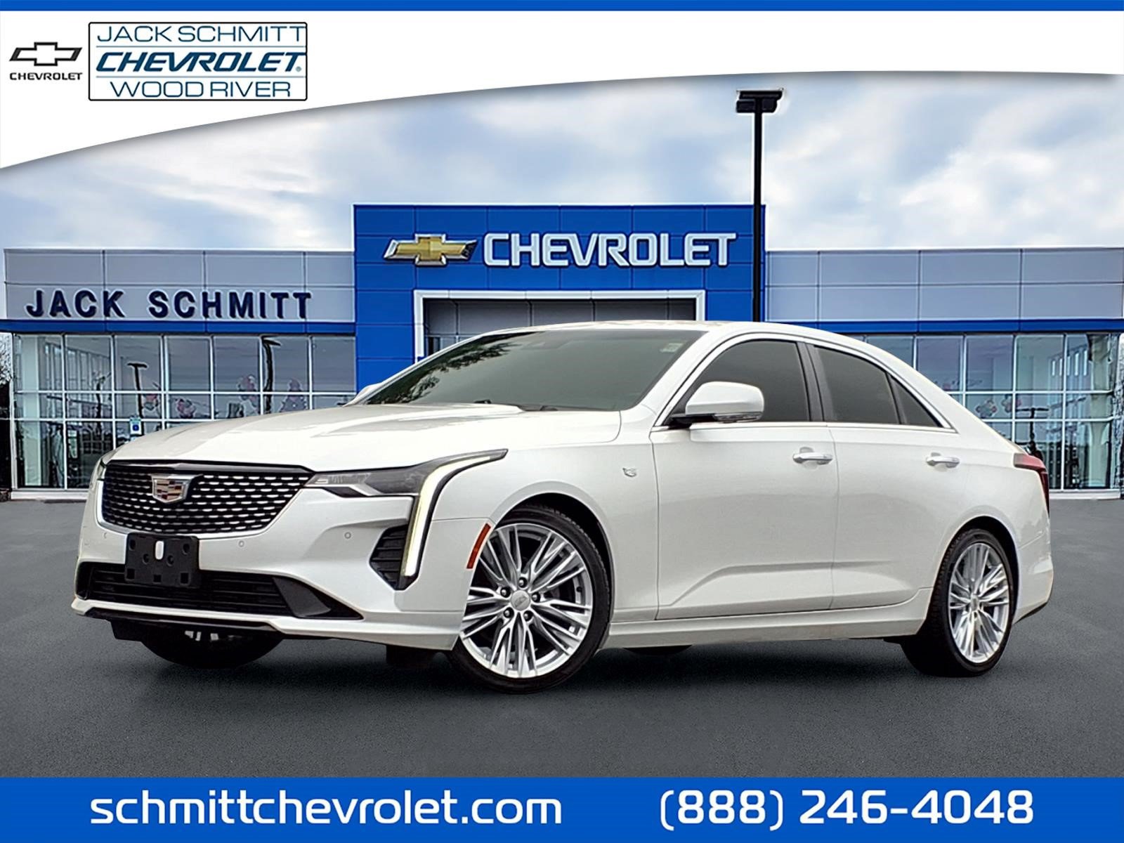 Used 2022 Cadillac CT4 Premium Luxury RWD image 1