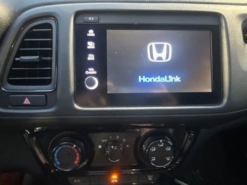 Used 2022 Honda HR-V Sport image 16