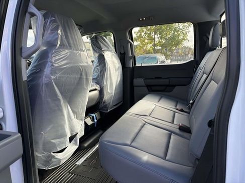 New 2026 Ford F250 XL image 4