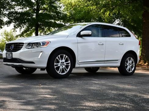 Used 2015 Volvo XC60 T5 Premier FWD image 3