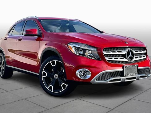 Used 2019 Mercedes-Benz GLA 250 4MATIC image 2
