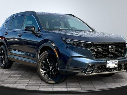 Used 2025 Honda CR-V Sport image 3