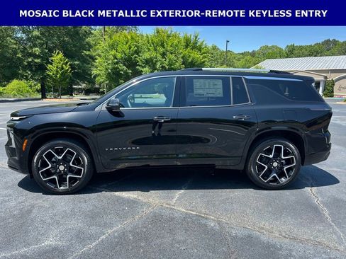 New 2026 Chevrolet Traverse High Country FWD image 11