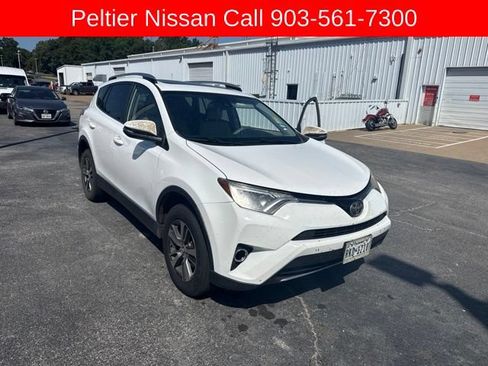 Used 2018 Toyota RAV4 XLE w/ Plus Extra Value Package FWD image 1
