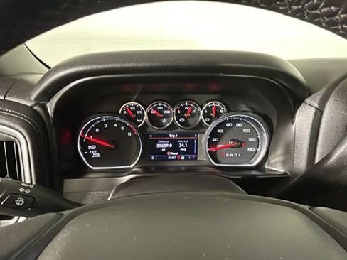 Used 2021 Chevrolet Silverado 1500 RST AWD/4WD image 17