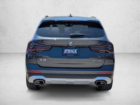 Used 2022 BMW X3 xDrive30i AWD/4WD image 7
