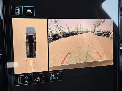 New 2026 GMC Terrain AT4 w/ Technology Package II image 18