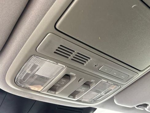 Used 2022 Honda CR-V EX-L image 35