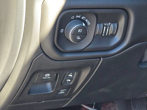 New 2026 RAM 1500 Big Horn AWD/4WD image 37