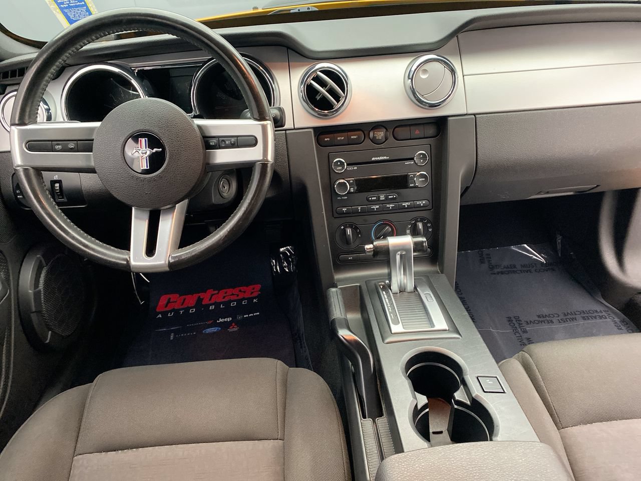 Used 2008 Ford Mustang Coupe RWD image 15