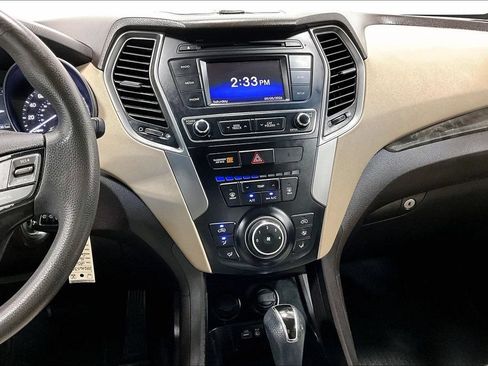 Used 2017 Hyundai Santa Fe Sport FWD image 7