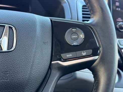 Used 2018 Honda Odyssey EX-L image 22