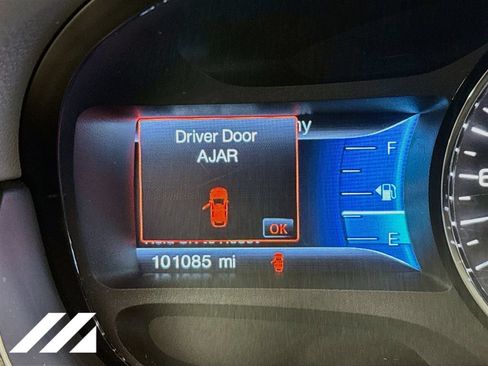 Used 2014 Ford Edge SEL w/ Equipment Group 205A AWD/4WD image 14