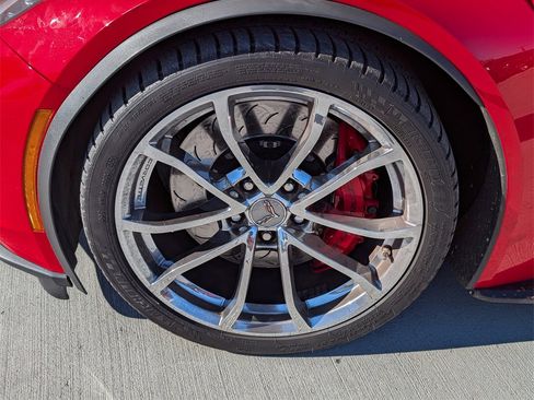 Used 2019 Chevrolet Corvette Grand Sport image 9