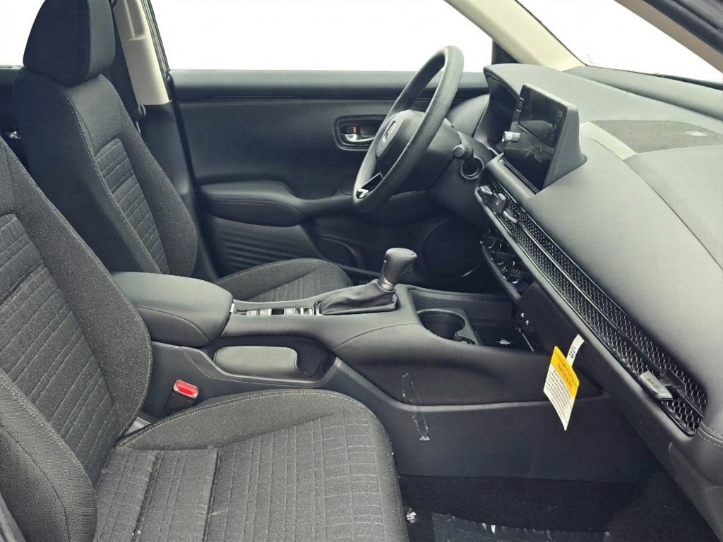 New 2027 Honda HR-V LX image 32