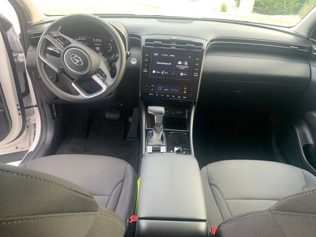 Certified 2024 Hyundai Tucson SEL AWD/4WD image 10