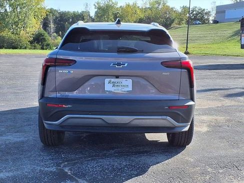 New 2025 Chevrolet Blazer EV LT image 4