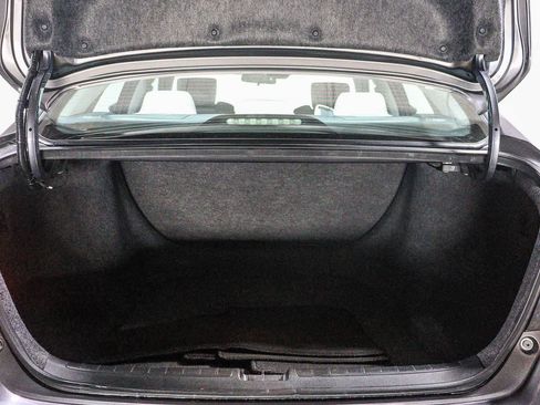 Used 2019 Honda Accord LX image 26