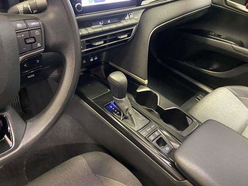 Certified 2025 Toyota Camry LE image 21