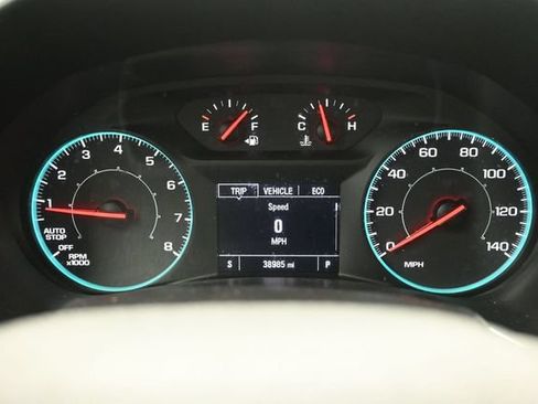 Used 2022 Chevrolet Equinox LS w/ LPO, Floor Liner Package FWD image 13