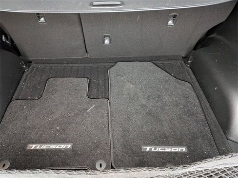 Used 2023 Hyundai Tucson Limited w/ Cargo Package image 29