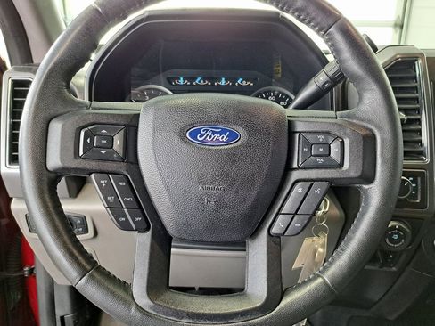 Used 2018 Ford F150 XLT w/ Equipment Group 302A Luxury image 10