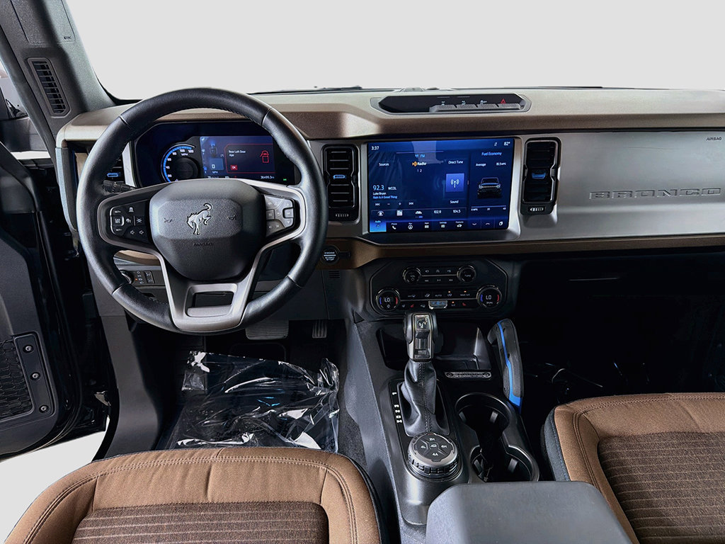 Used 2023 Ford Bronco Outer Banks AWD/4WD image 29