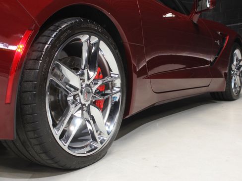 Used 2018 Chevrolet Corvette Stingray Coupe image 22