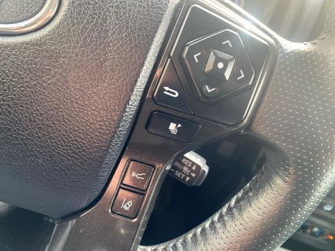 Used 2021 Toyota 4Runner Nightshade image 11