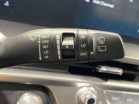 Used 2024 Kia Telluride LX AWD/4WD image 27