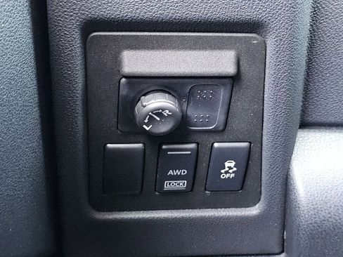 Used 2013 Nissan Rogue S w/ Special Edition Pkg AWD/4WD image 9