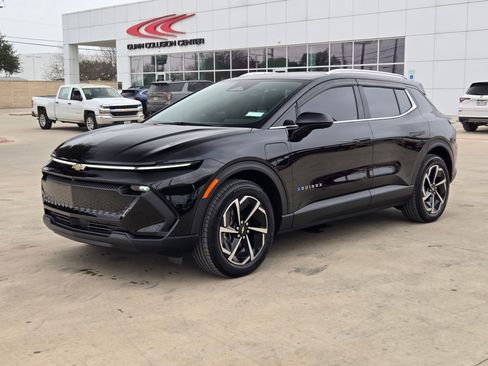 Certified 2026 Chevrolet Equinox EV LT image 7