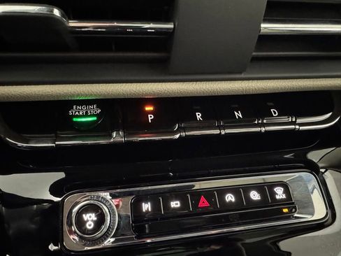 New 2026 Lincoln Corsair Premiere image 34